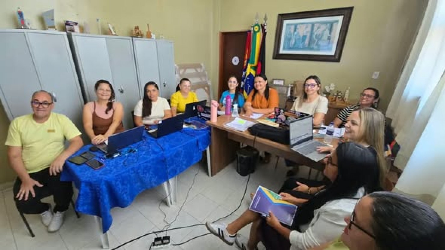 COMISSÃO TÉCNICA DO PLANO MUNICIPAL DE EDUCAÇÃO SE REÚNE PARA ELABORAÇÃO DO PLANO DECENAL